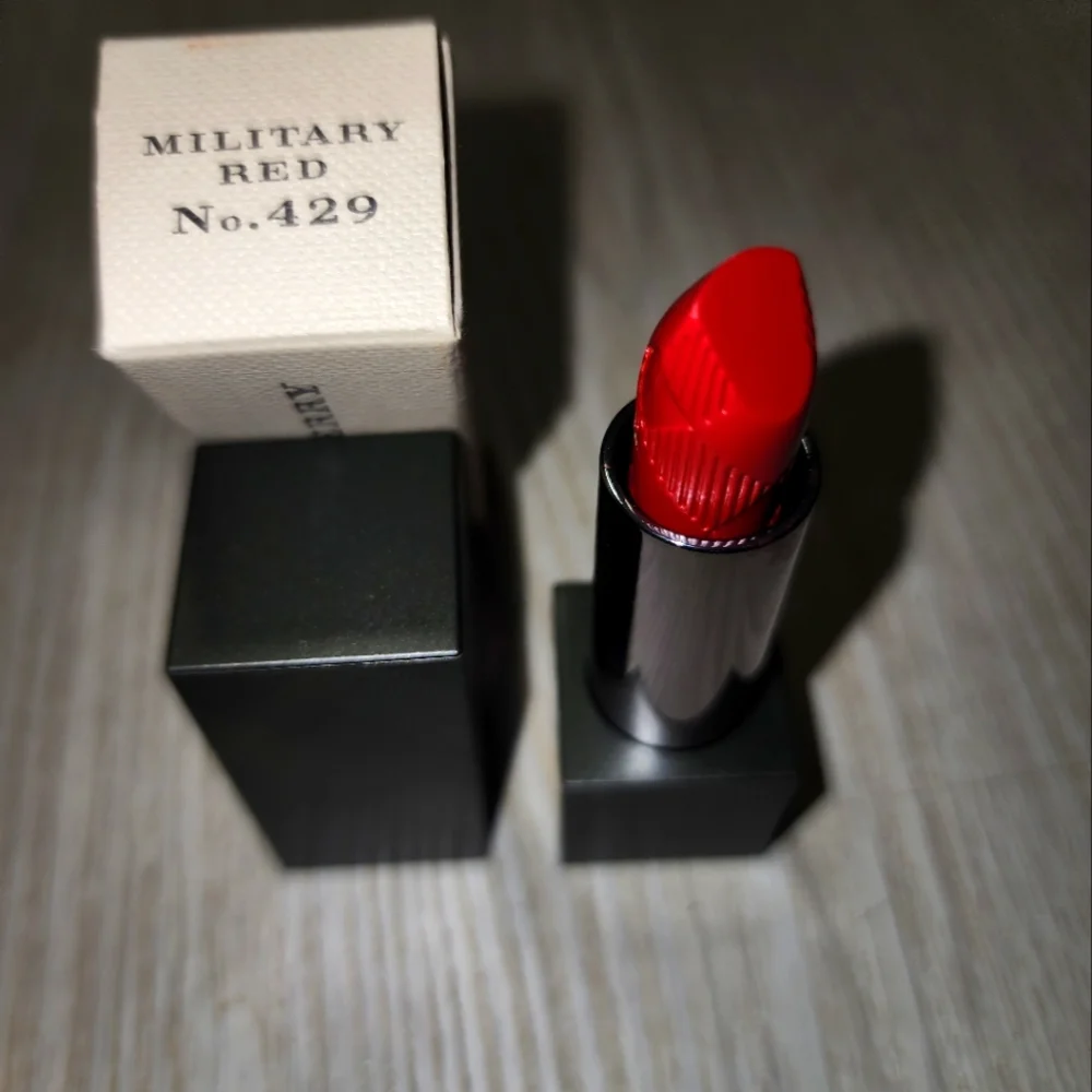 Burberry Lip Velvet Military Red 429 - Picture 7 of 8
